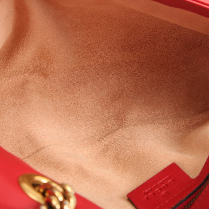 GUCCI Matelasse Small GG Marmont - Red