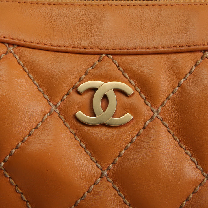 CHANEL Vintage Surpique CC Hobo