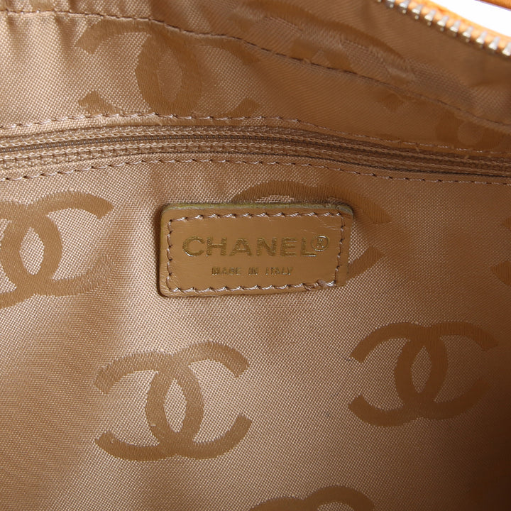 CHANEL Vintage Surpique CC Hobo