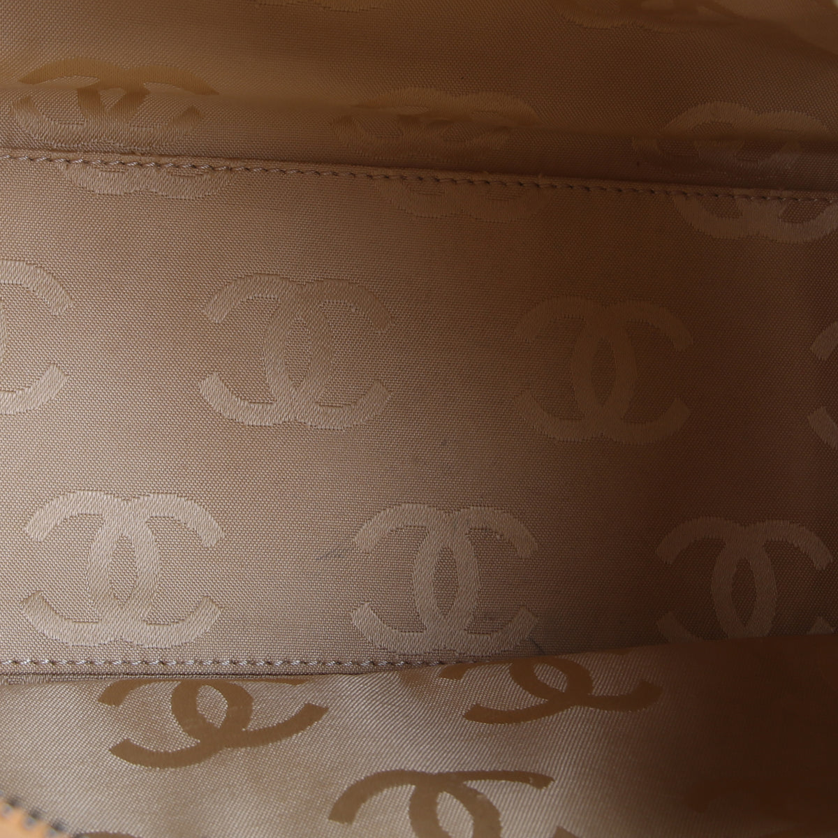 CHANEL Vintage Surpique CC Hobo