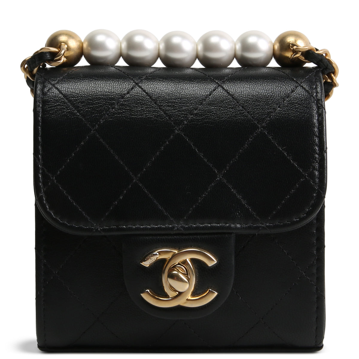 CHANEL Chic Pearls Flap Chain Clutch - Black