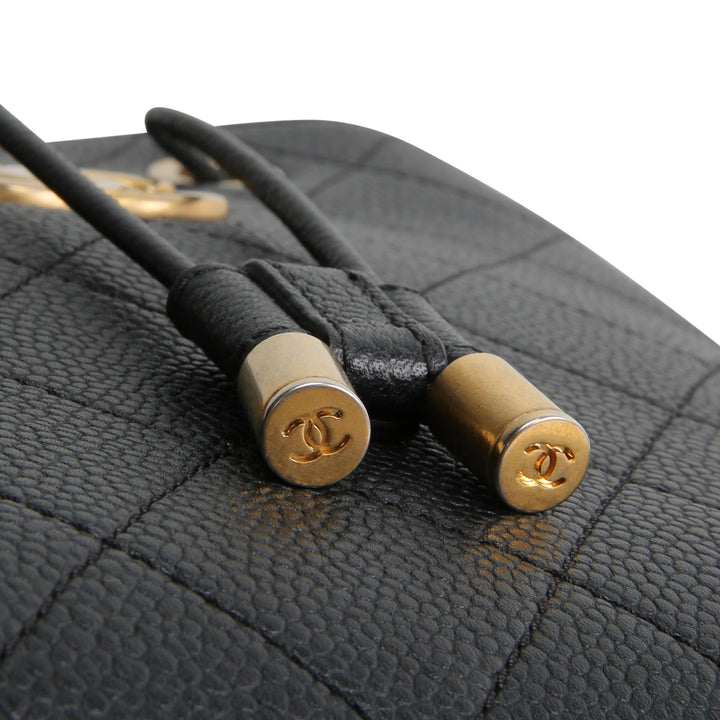 CHANEL Caviar CC Bucket Bag Small
