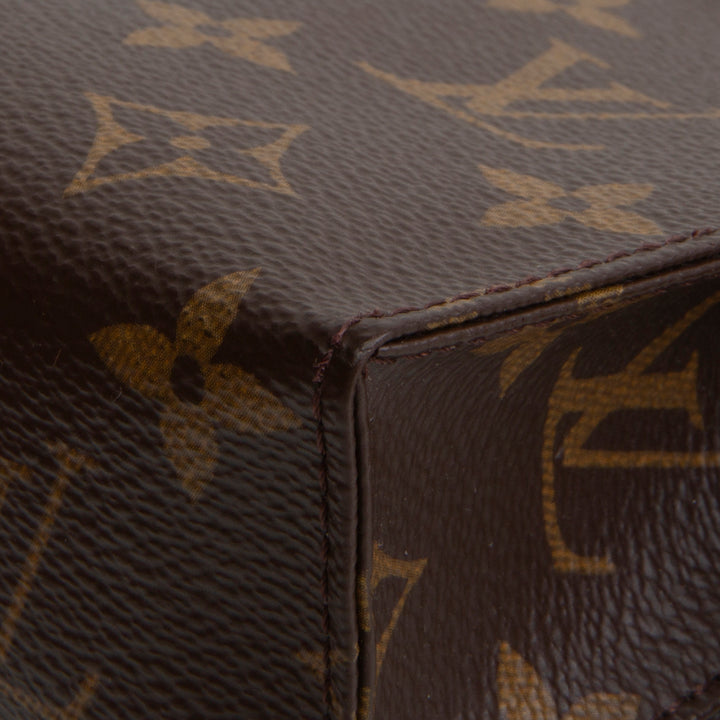 LOUIS VUITTON Toiletry 15 Pouch - Monogram