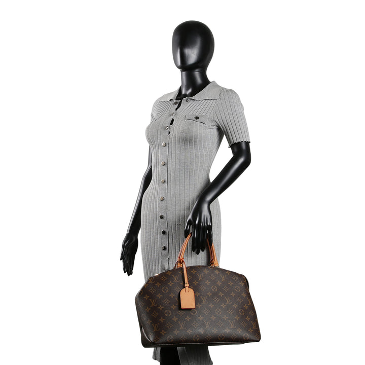 LOUIS VUITTON Grand Palais Tote Monogram