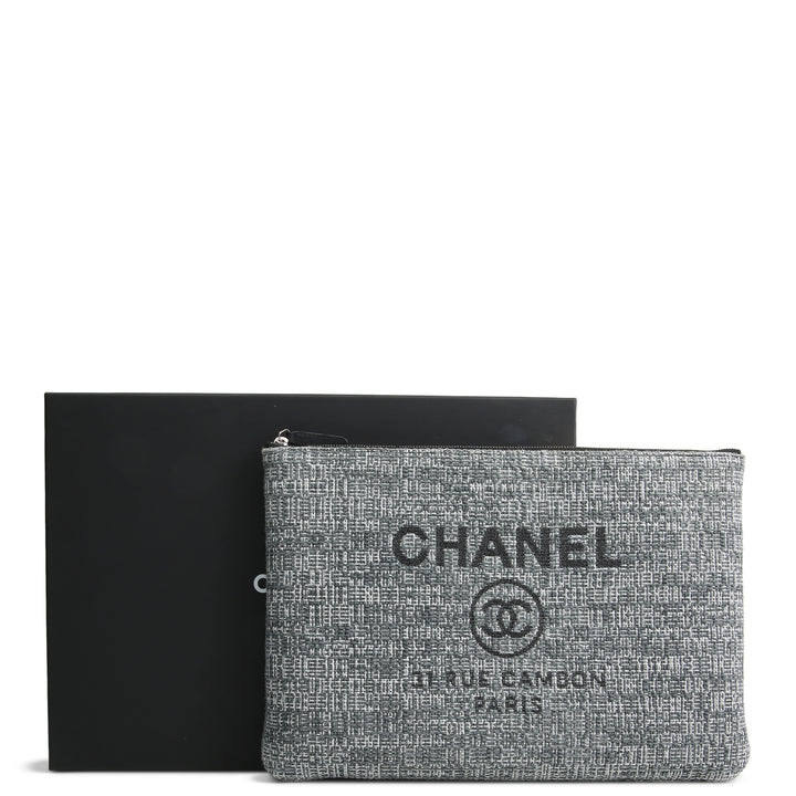 CHANEL Tweed Deauville O-Case Large