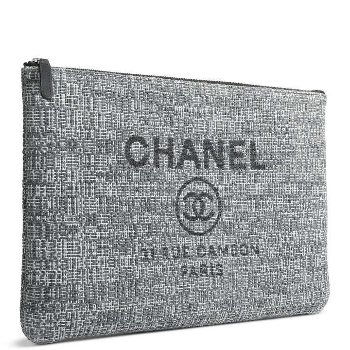 CHANEL Tweed Deauville O-Case Large