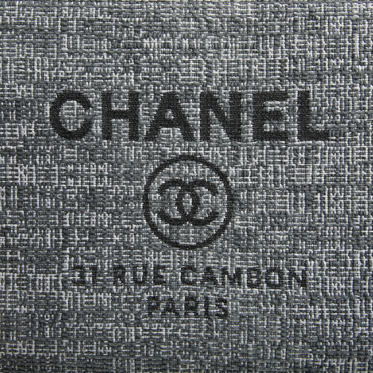 CHANEL Tweed Deauville O-Case Large