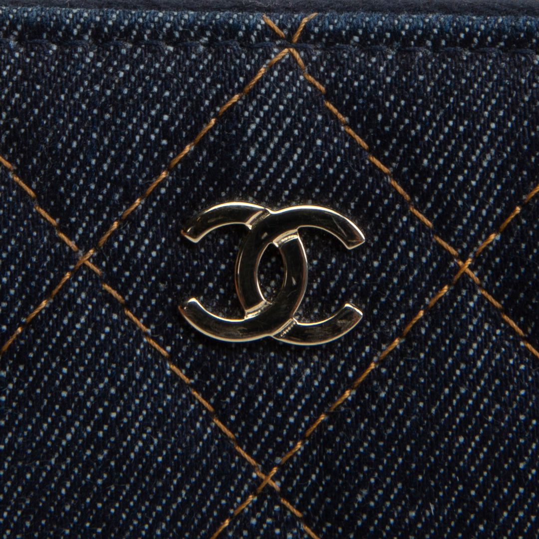 CHANEL 2026 Denim Coin Purse - Dark Wash Navy