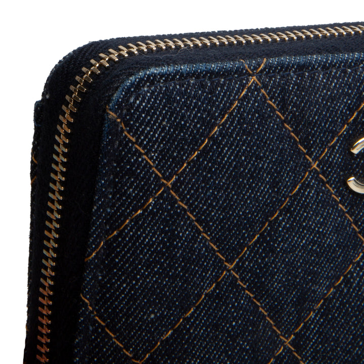 CHANEL 2026 Denim Coin Purse - Dark Wash Navy