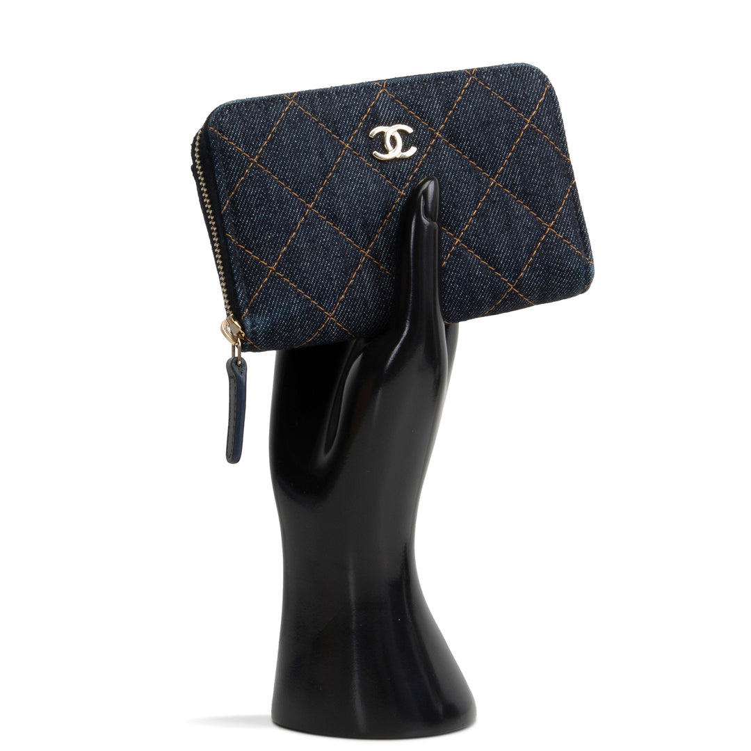 CHANEL 2026 Denim Coin Purse - Dark Wash Navy