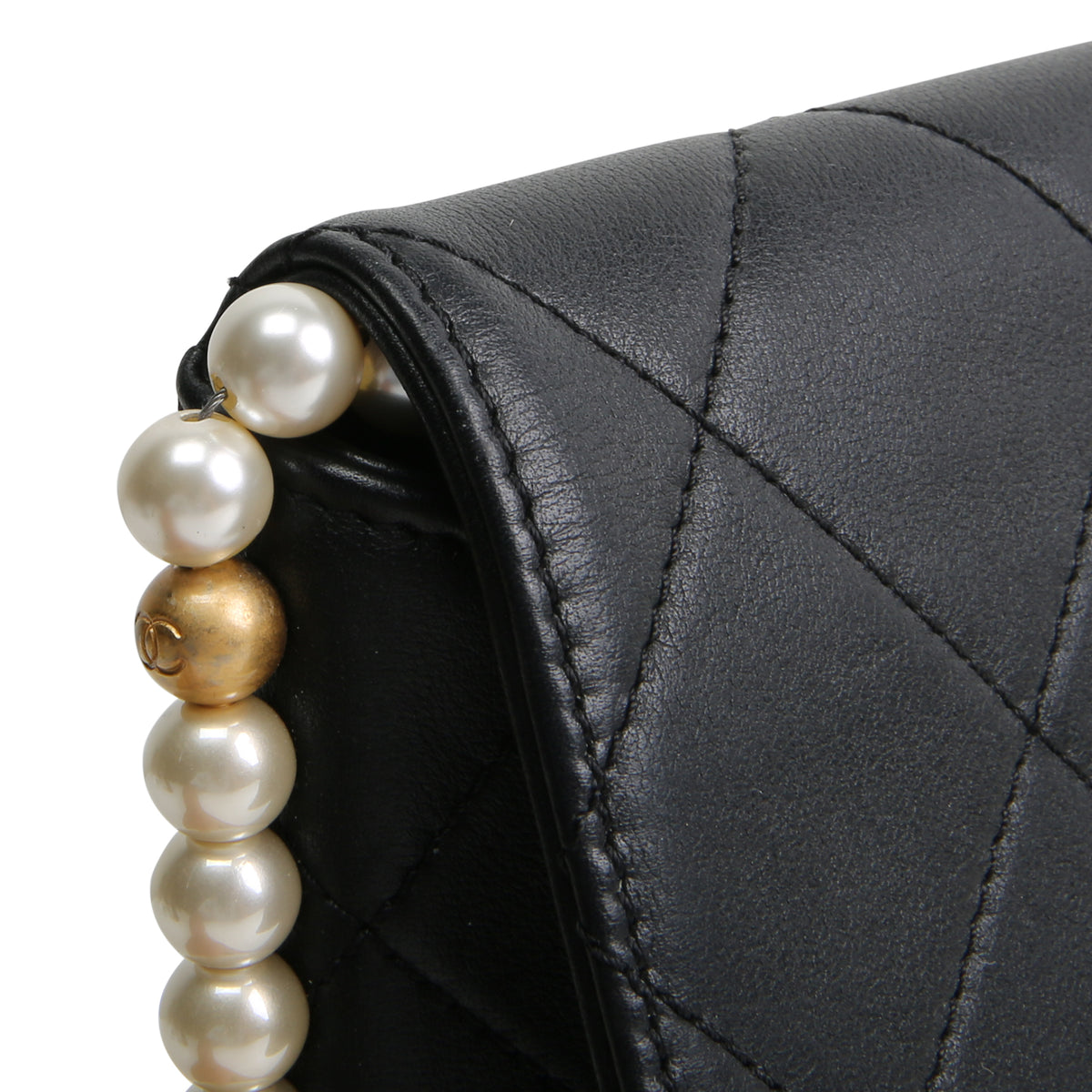 CHANEL About Pearls Small Hobo