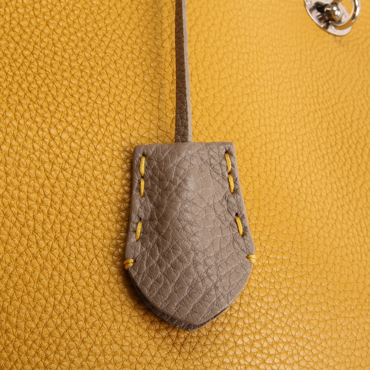 FENDI Selleria Carla Tote