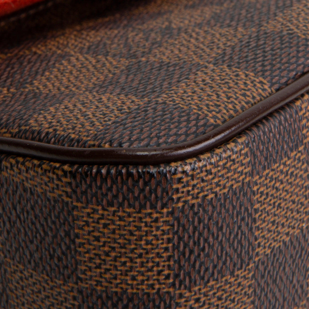 LOUIS VUITTON Damier Ebene Recoleta Shoulder Bag
