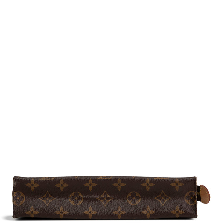 LOUIS VUITTON Monogram Poche Toilette 26