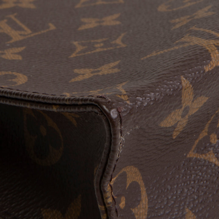 LOUIS VUITTON Monogram Poche Toilette 26