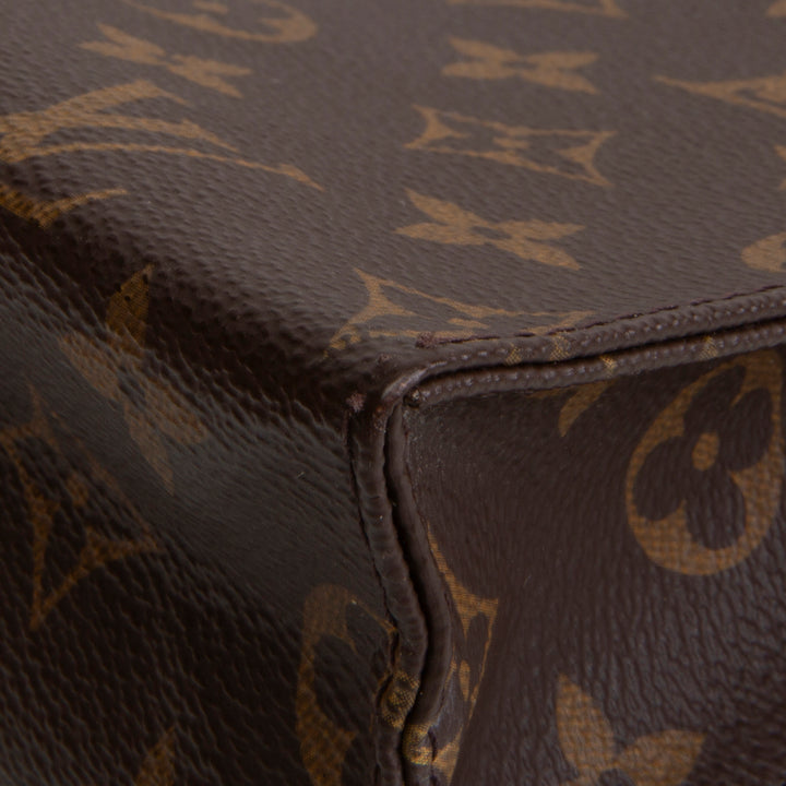 LOUIS VUITTON Monogram Poche Toilette 26