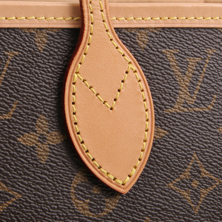 LOUIS VUITTON Monogram Neverfull MM w/ Pouch