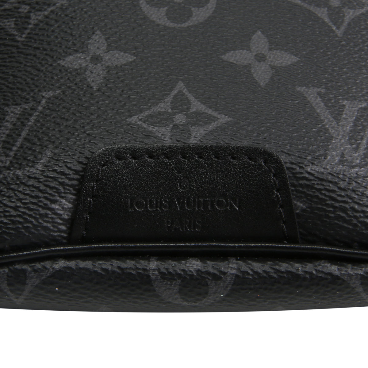 LOUIS VUITTON Monogram Eclipse Discovery Bumbag