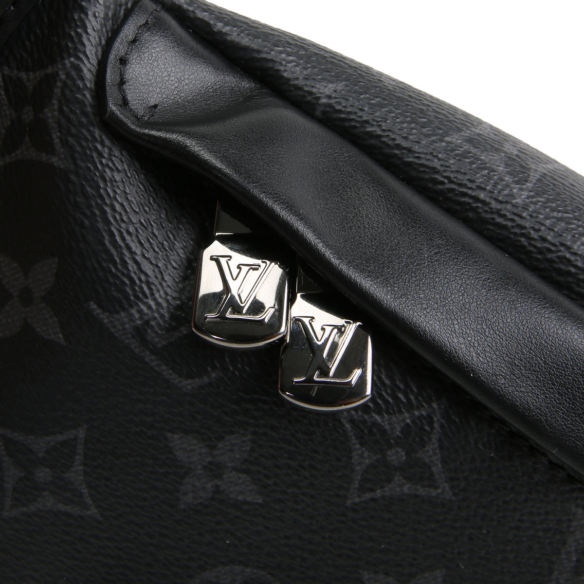 LOUIS VUITTON Monogram Eclipse Discovery Bumbag
