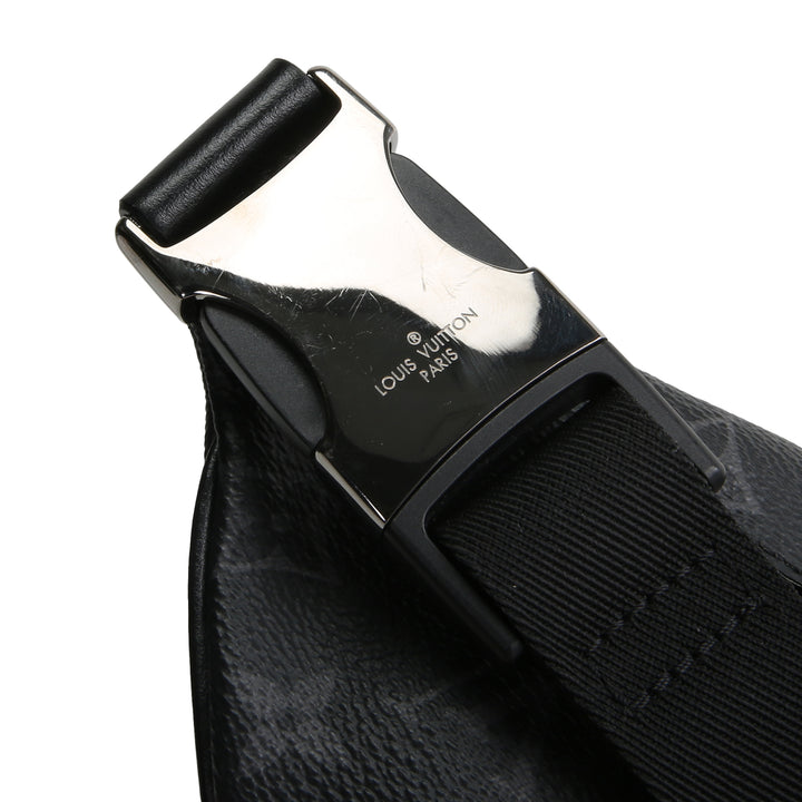 LOUIS VUITTON Monogram Eclipse Discovery Bumbag
