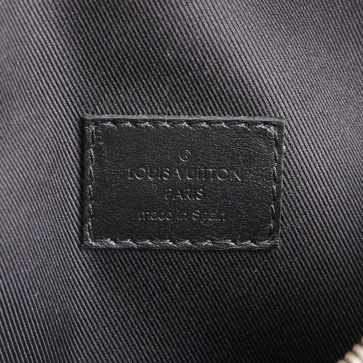 LOUIS VUITTON Monogram Eclipse Discovery Bumbag