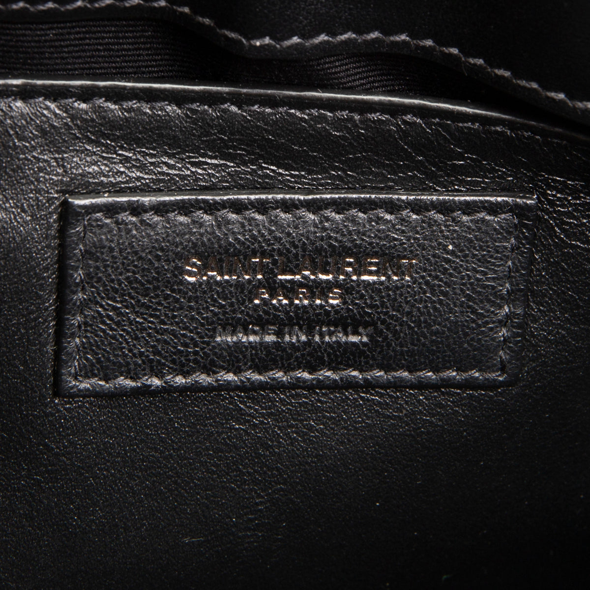 SAINT LAURENT Small Loulou Shoulder Bag  - Black