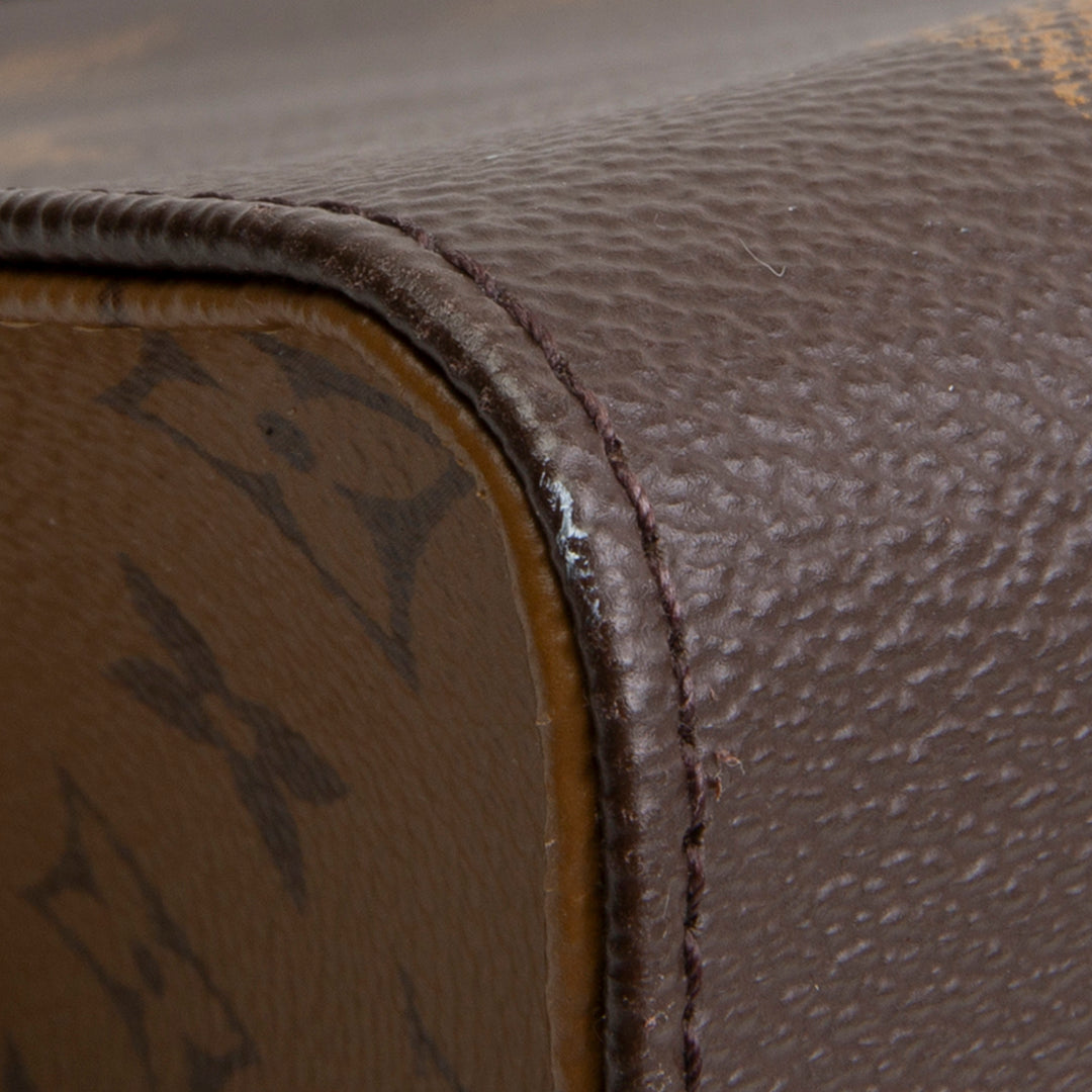 LOUIS VUITTON Giant Monogram Reverse OnTheGo GM