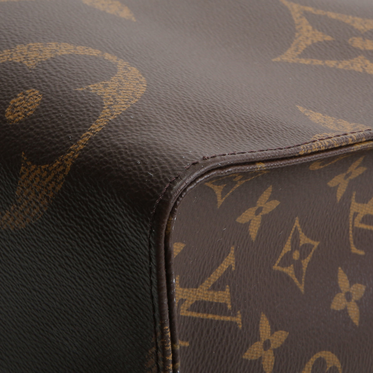 LOUIS VUITTON OnTheGo Reverse Monogram