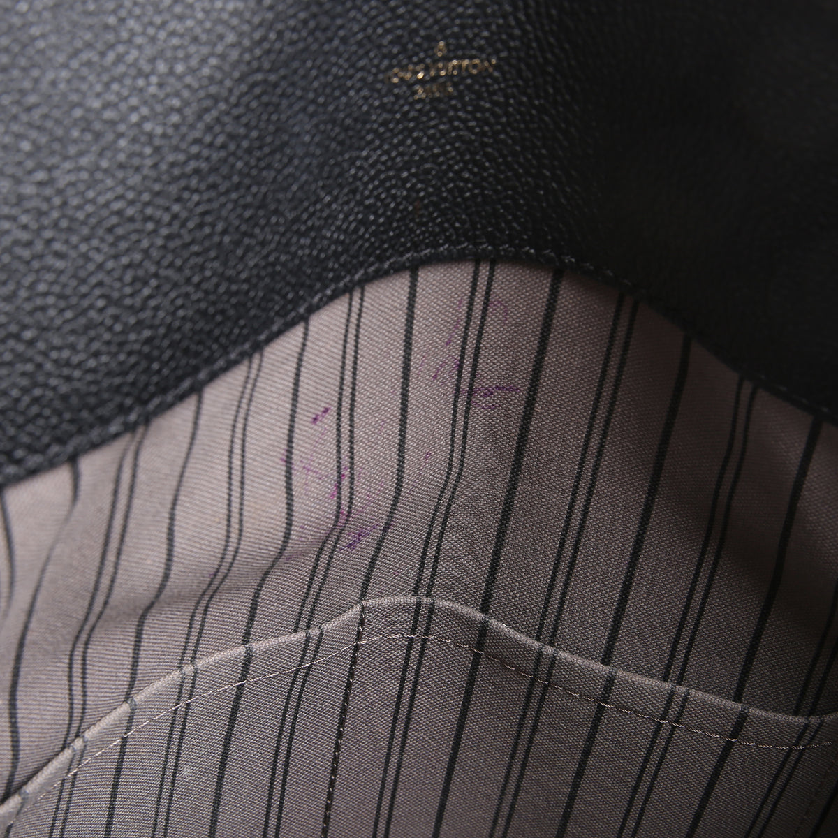 LOUIS VUITTON Monogram Empreinte Melie Hobo - Black OUTLET FINAL SALE