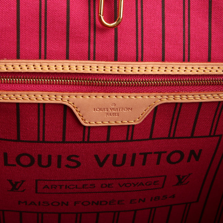 LOUIS VUITTON Monogram Neverfull MM w/ Pouch