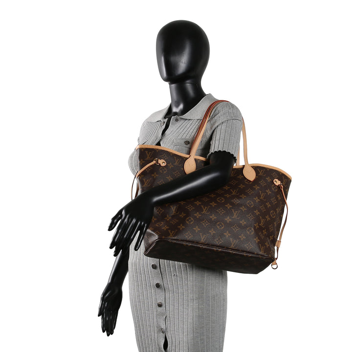 LOUIS VUITTON Monogram Neverfull MM w/ Pouch