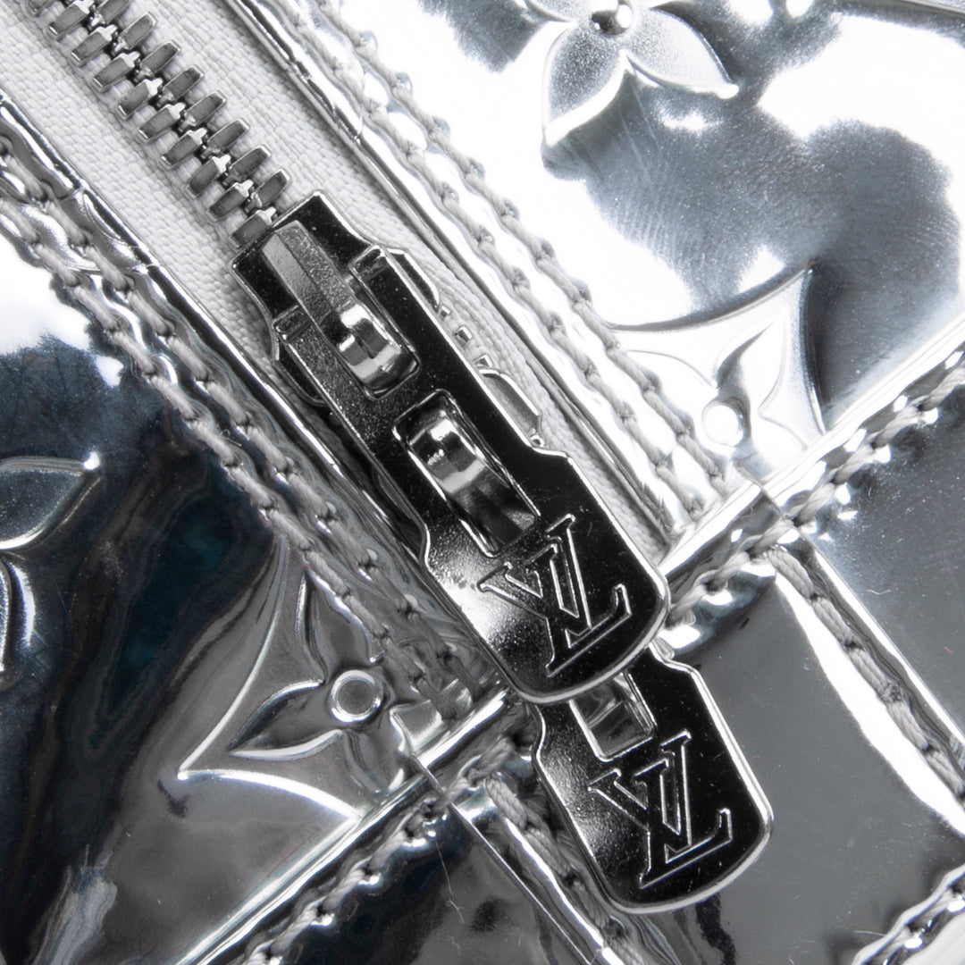 LOUIS VUITTON Monogram Vernis Miroir Alma GM - Silver