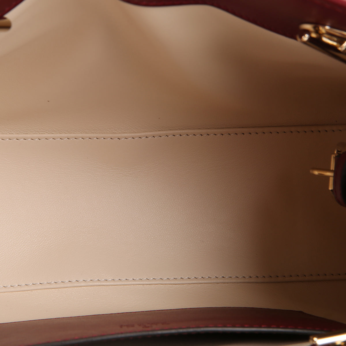 GUCCI Small Marmont Chain Tote