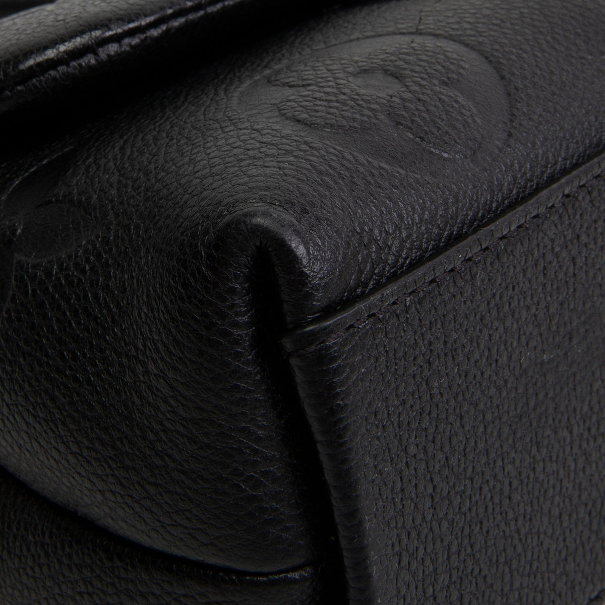 LOUIS VUITTON Madeleine BB Empreinte - Black