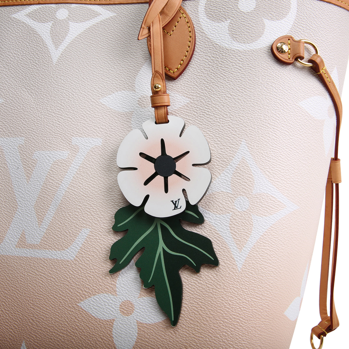 LOUIS VUITTON By The Pool Neverfull MM - No Pouch