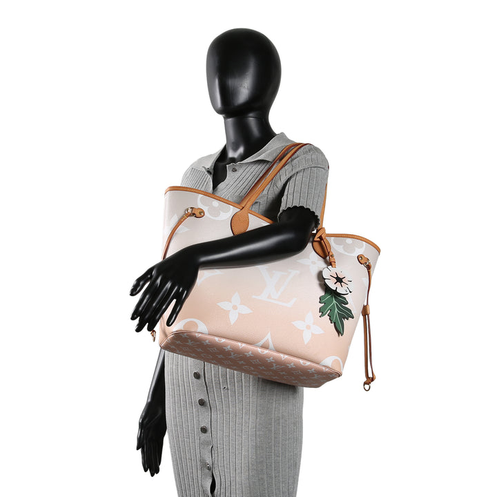 LOUIS VUITTON By The Pool Neverfull MM - No Pouch