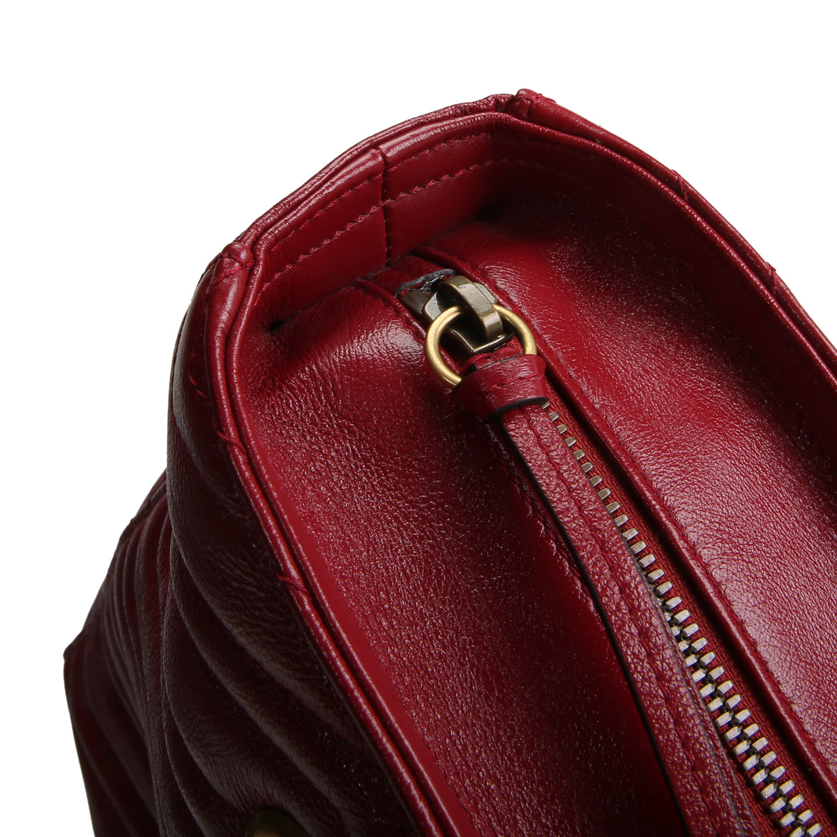 GUCCI GG Marmont Tote - Red