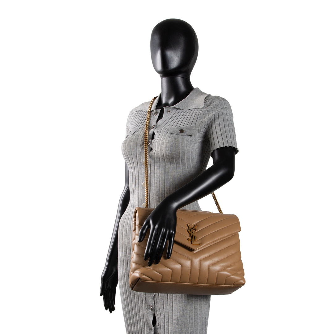 SAINT LAURENT Loulou Shoulder Bag Medium