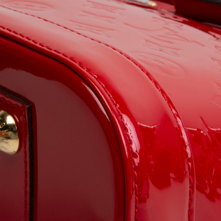 LOUIS VUITTON Alma MM Vernis - Red