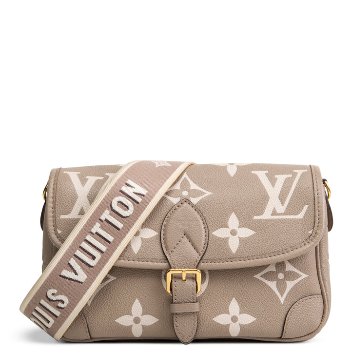 LOUIS VUITTON Giant Monogram Empreinte Diane