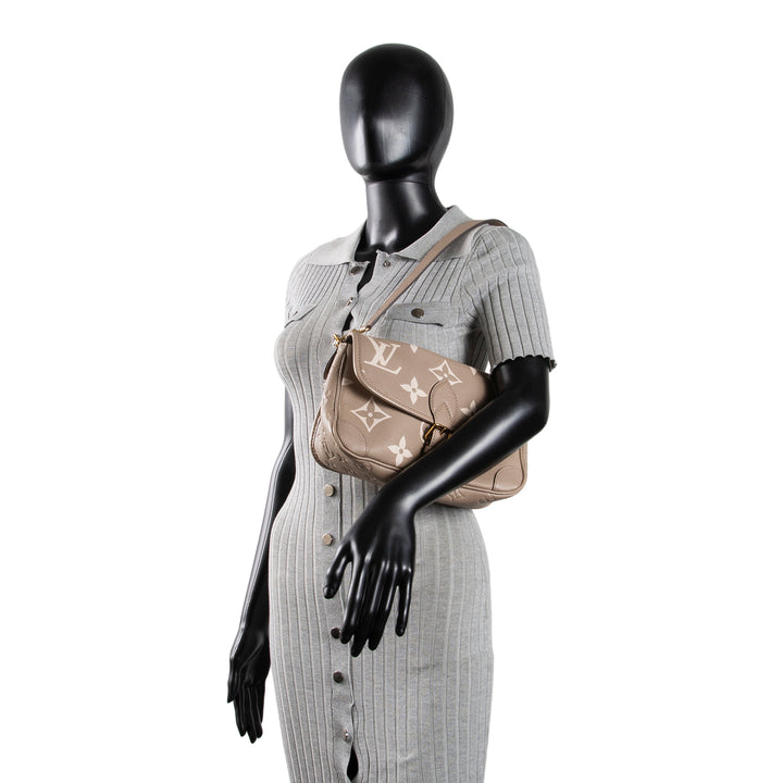LOUIS VUITTON Giant Monogram Empreinte Diane