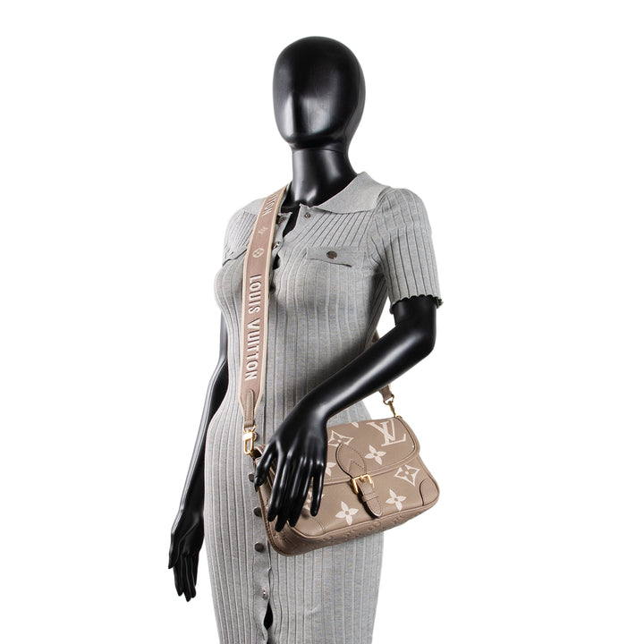 LOUIS VUITTON Giant Monogram Empreinte Diane