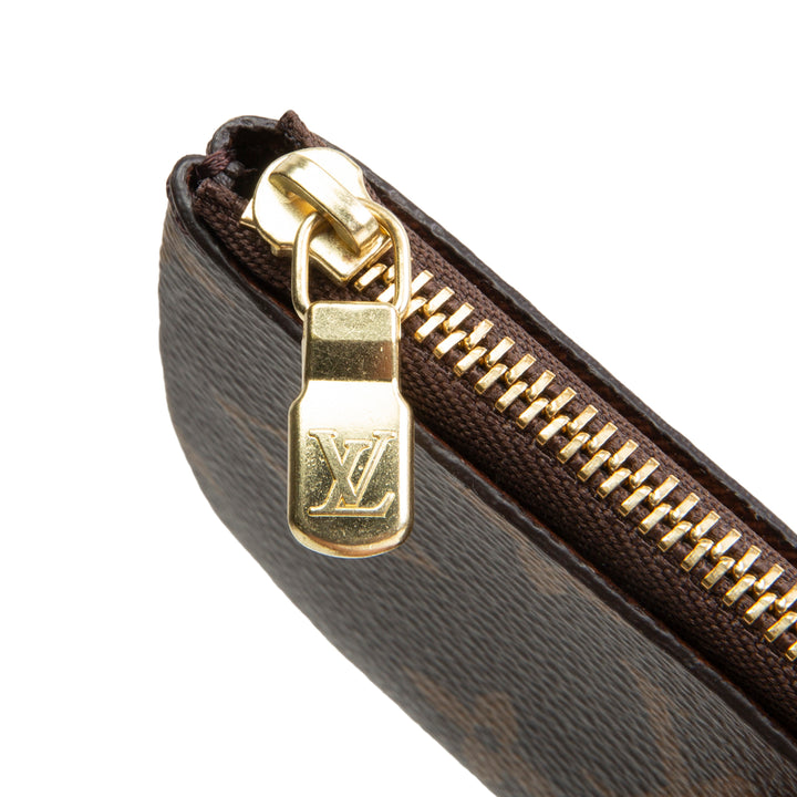 LOUIS VUITTON Key Pouch Monogram - Brown