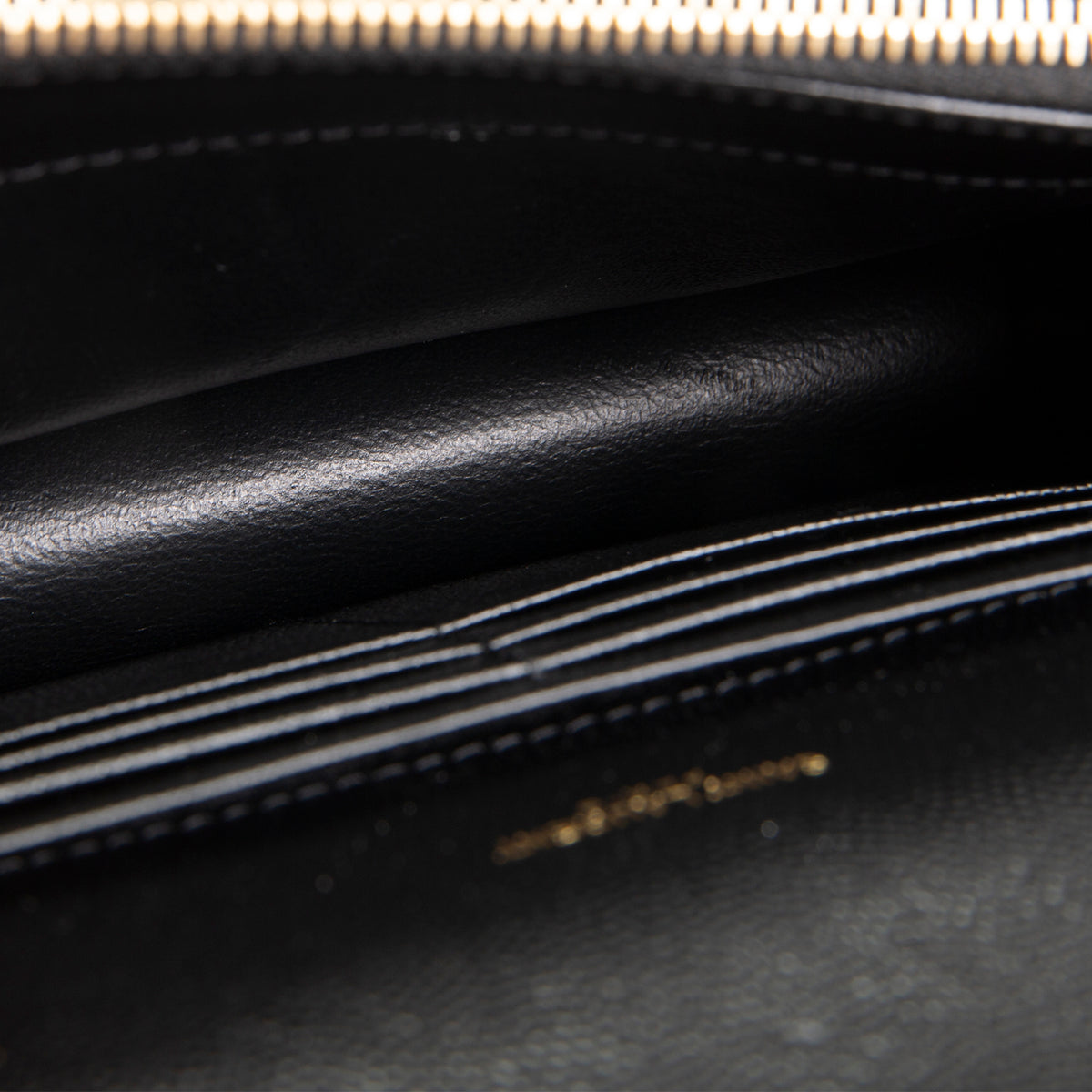 SAINT LAURENT Envelope Wallet on Chain - Black