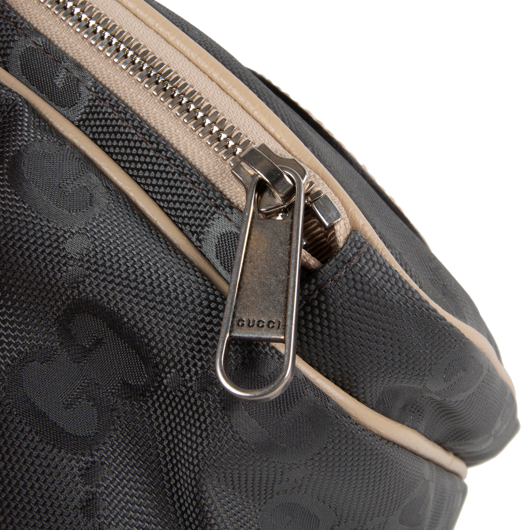 GUCCI Econyl Off The Grid Shoulder Bag - Gray - OUTLET FINAL SALE