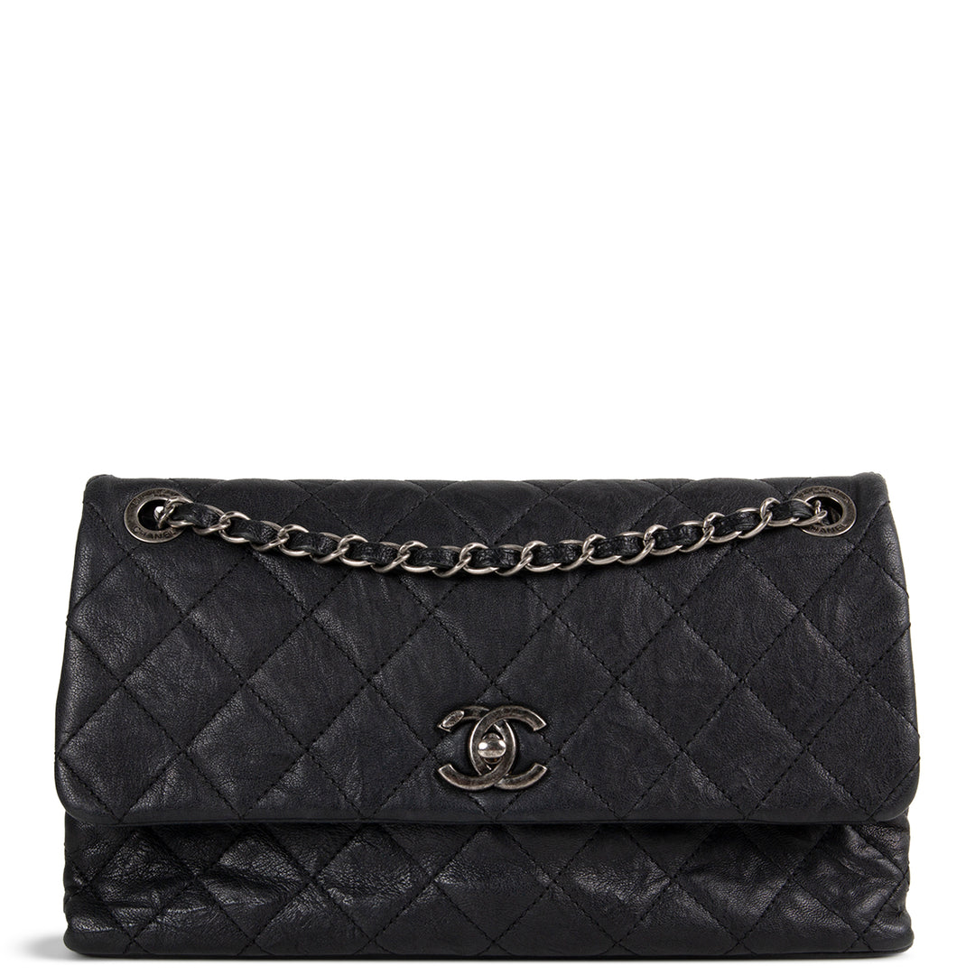 Chanel Goatskin Crinkle Leather Flap Bag - Black