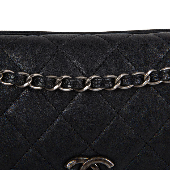 Chanel Goatskin Crinkle Leather Flap Bag - Black
