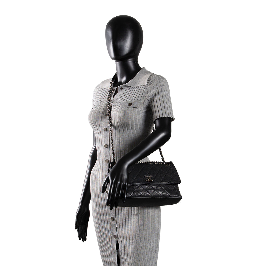 Chanel Goatskin Crinkle Leather Flap Bag - Black