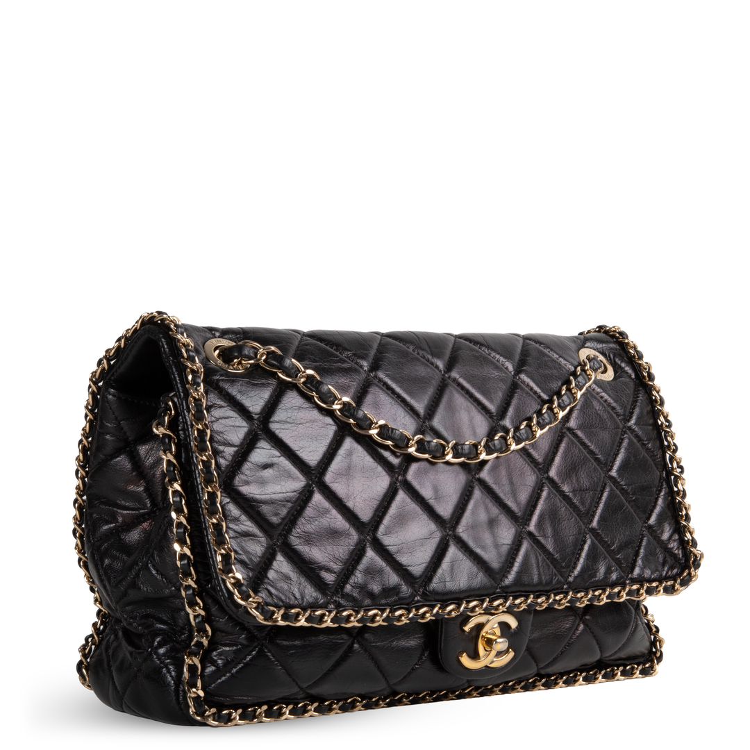 CHANEL Running Chain Flap Bag