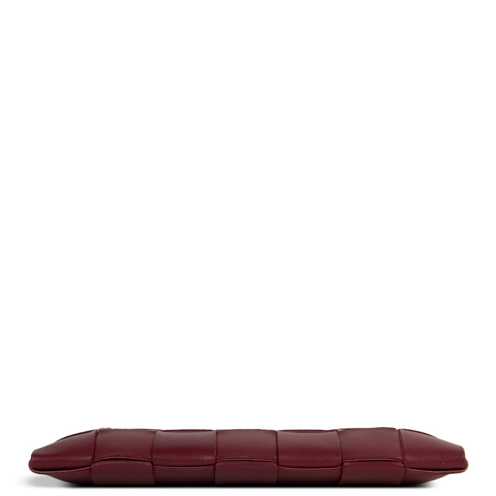 BOTTEGA VENETA Intrecciato Pouch - Burgundy